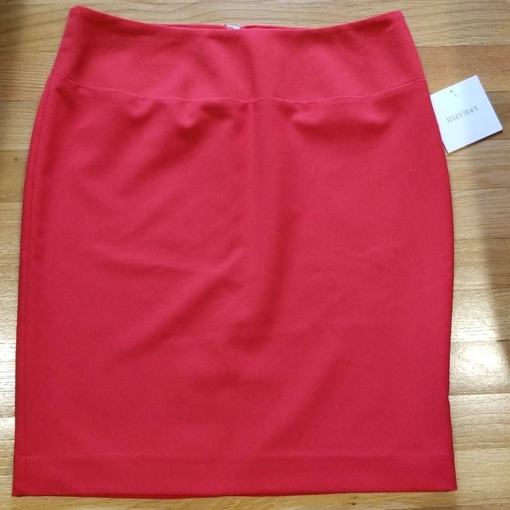 💥Ellen Tracy Red Skirt Size 8P NWT